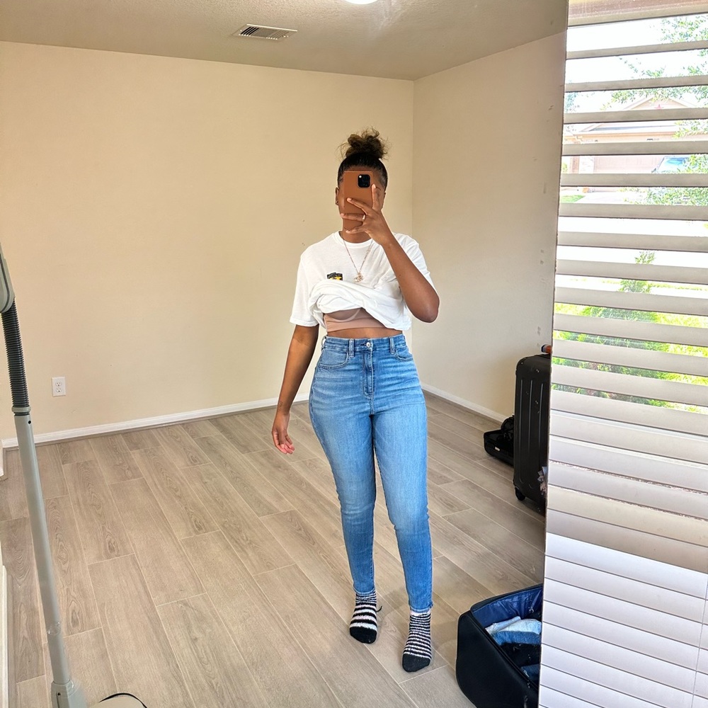 American Eagle Next Level Stretch High Waist. Denim Skinny Jeans SZ 8